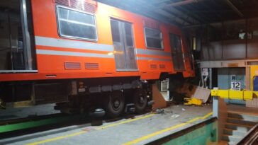 Tren se estrella con el área de talleres de la estación El Rosario