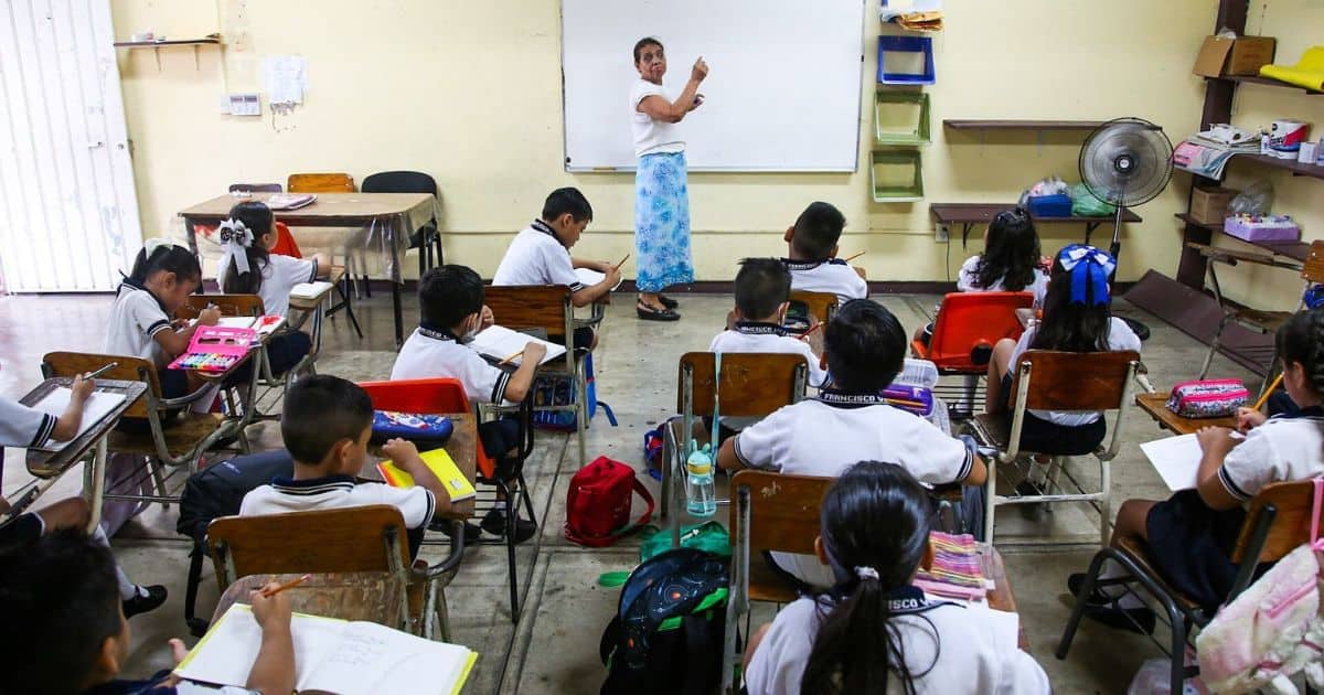 Habrá clases de náhuatl en todas las escuelas de Morelos. Noticias en tiempo real