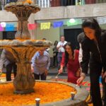 Montan ofrenda en Palacio de Gobierno