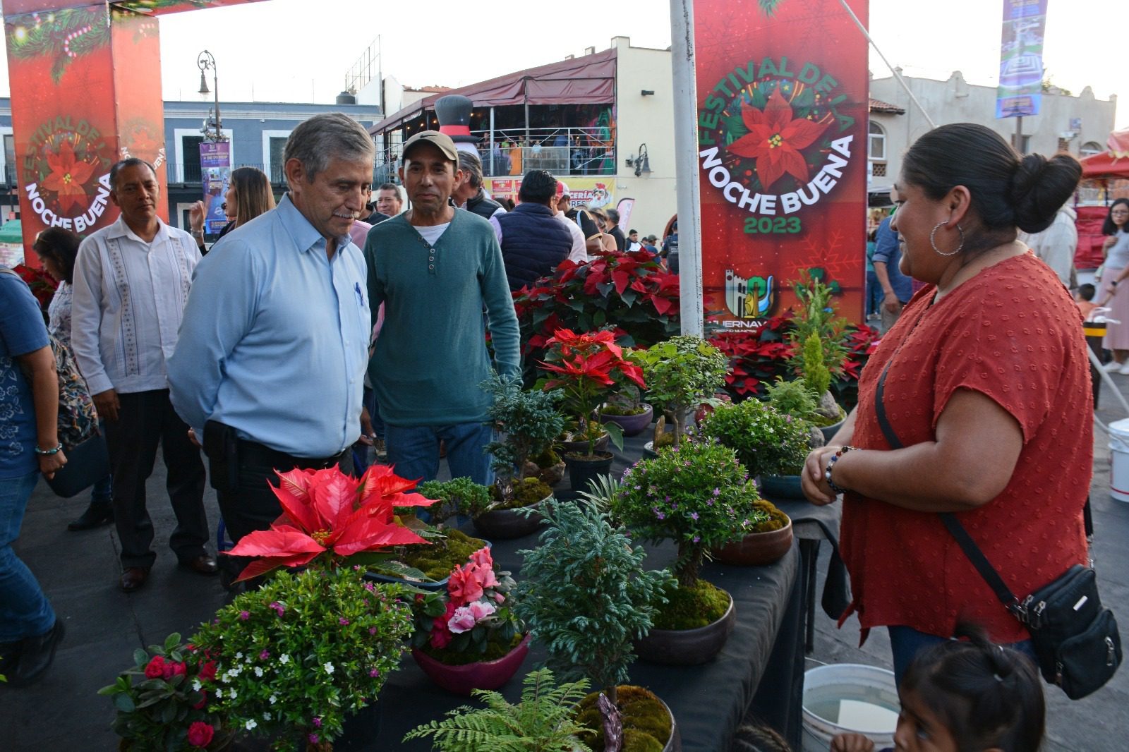 Inaugura José Luis Urióstegui Festival de la Nochebuena Cuernavaca 2023