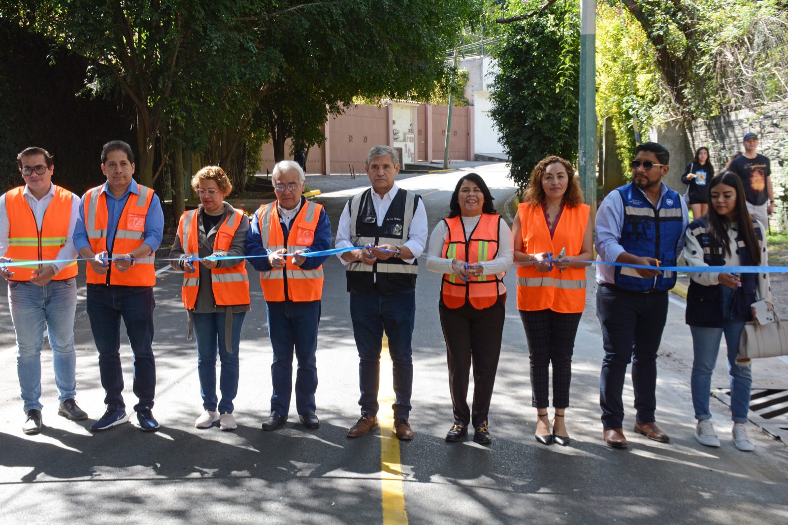 Entregan circuito vial que conecta con Tetela del Monte, Cuernavaca