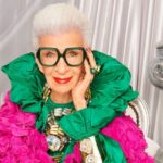Fallece la diseñadora Iris Apfel a los 102 años