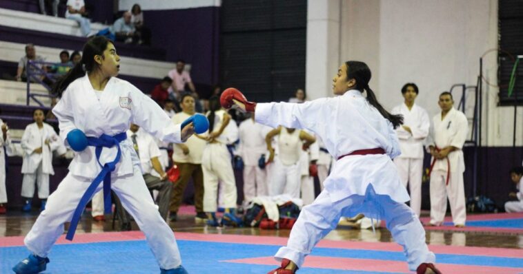 Presentan selección de Karate Do