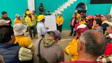 Atienden incendios forestales en Cuernavaca, Tetela del Volcán y Huitzilac