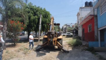 Inician trabajos de reconstrucción en la calle Defensa Nacional