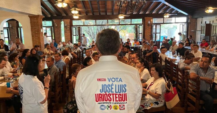 José Luis Urióstegui comprometido a mejorar la educación en Cuernavaca