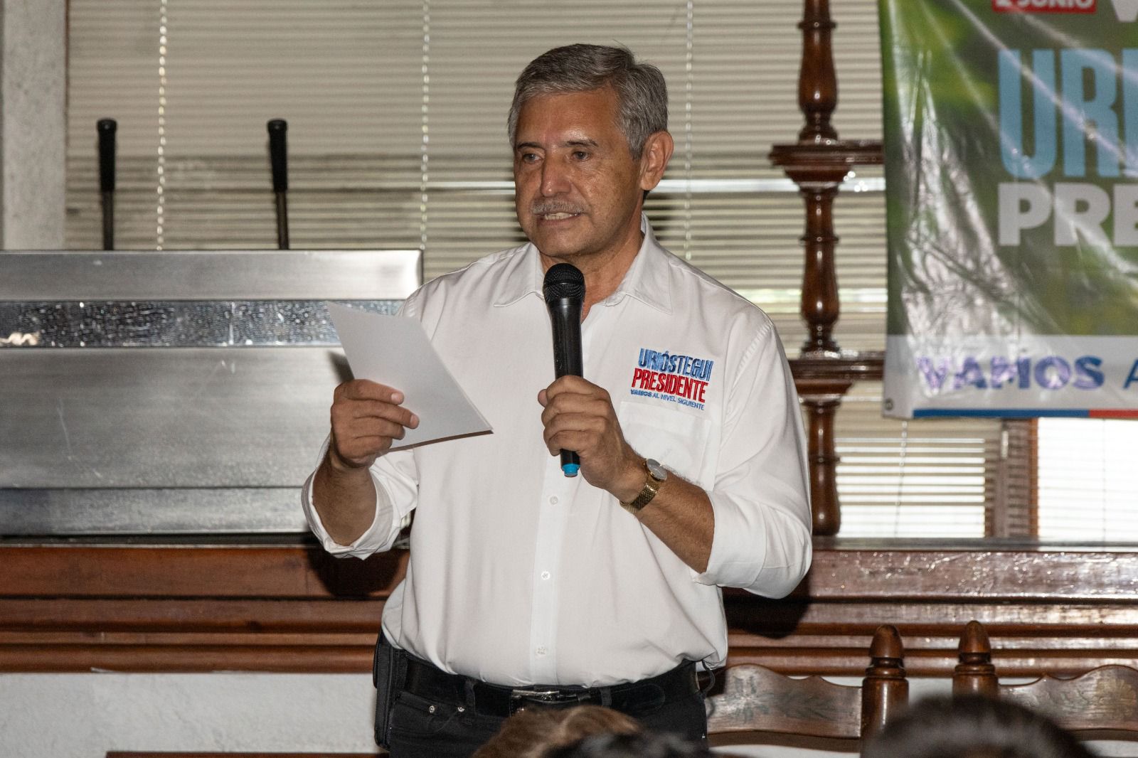 José Luis Urióstegui presenta propuestas a favor de las mujeres de Cuernavaca