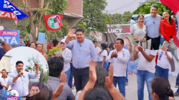 Paco Sánchez Zavala presente en el Mercado Municipal de Ayala