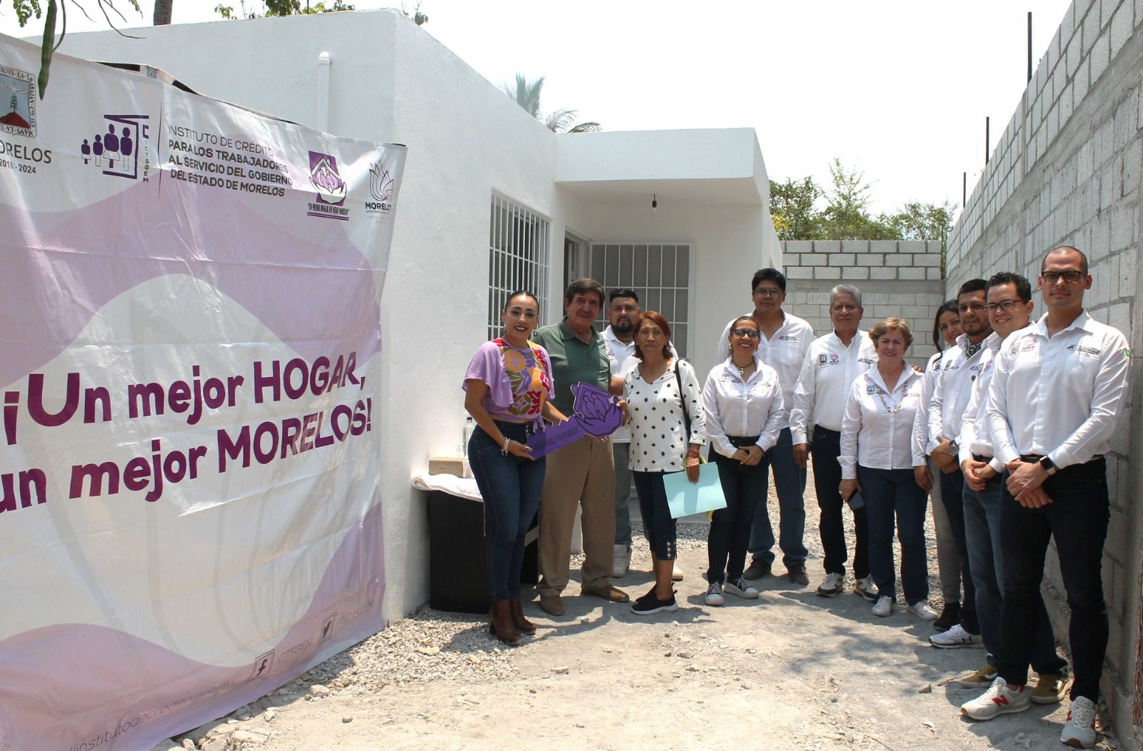 Entrega Instituto de Crédito 74 prototipos con el programa “Un mejor hogar, un mejor Morelos”