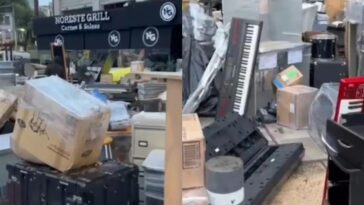 Desalojan escuela de música e instrumentos son robados