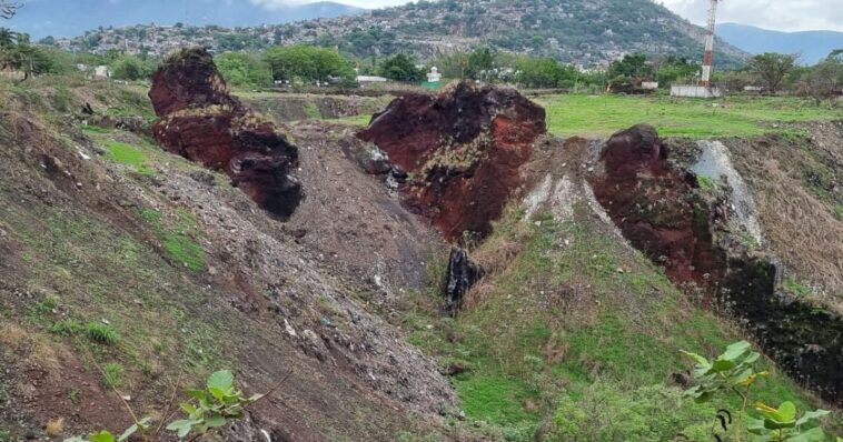Incrementa emisión de gases tóxicos en mina de Tezontepec tras lluvias