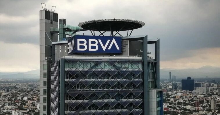 ¿BBVA cobrará por transferencias electrónicas?