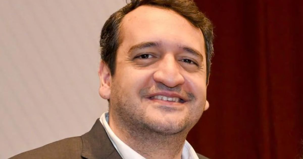 Hijo de AMLO busca credencializar a 10 millones de militantes