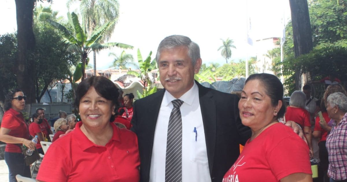 Urióstegui celebra el Día de las Personas Adultas Mayores. Noticias en tiempo real