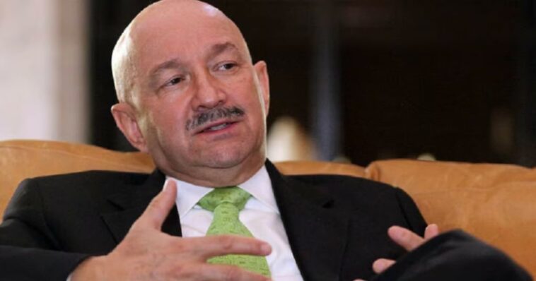 Expresidente Carlos Salinas de Gortari dice estar desempleado
