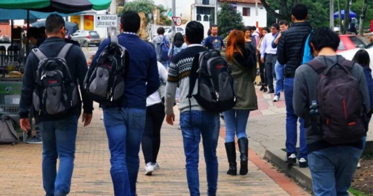 Habrá 330 mil lugares en estas universidades públicas