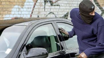 Joven intenta asaltar camioneta blindada en CDMX