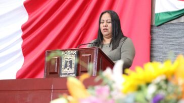 Congreso conmemora el “Día de los Símbolos Nacionales”