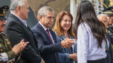Alcalde de Cuernavaca conmemora el Natalicio de Benito Juárez