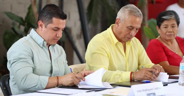 Alcalde de Jiutepec brinda certeza jurídica para predios
