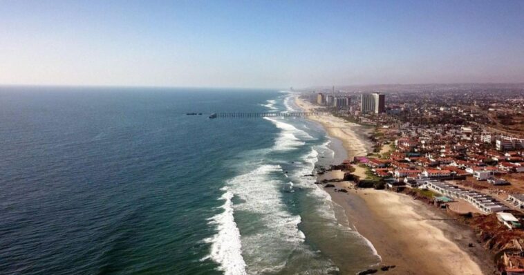 Cierran playas de Tijuana de manera temporal