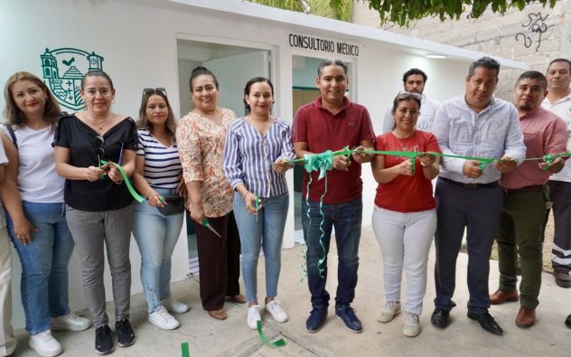 Servicio médico gratuito Emiliano Zapata