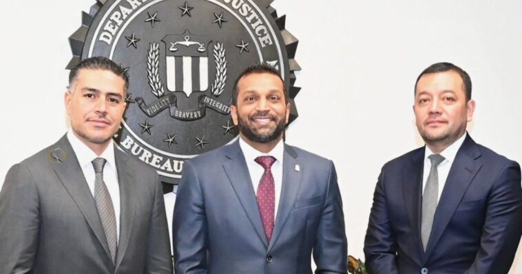 Omar Harfuch se reúne con director del FBI