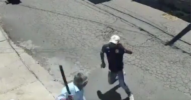 Abuelito evita robo en su papelería defendiéndose con machete