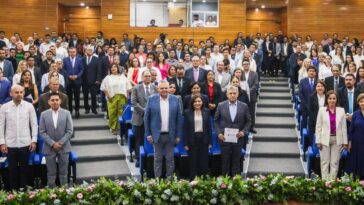Alcalde de Cuernavaca reconoce trayectoria de la rectora de la UAEM