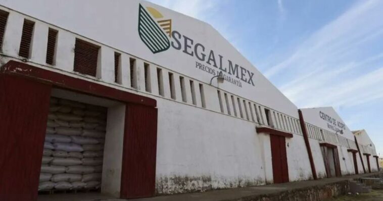 Detienen a exsubdirector en Liconsa por presuntas irregularidades en Segalmex