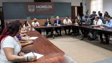 Fiscal de Morelos se reunió con defensores de animales