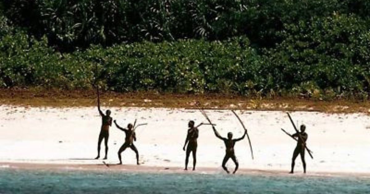 Turista es detenido por visitar isla con tribu aislada