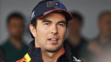 Checo Pérez regresa a México al Festival de las Ideas 2025