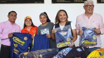Finalistas que clasificaron en la Copa Naranja reciben uniformes