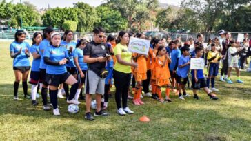 Fomentan el deporte con Torneo de Fútbol en Zapata