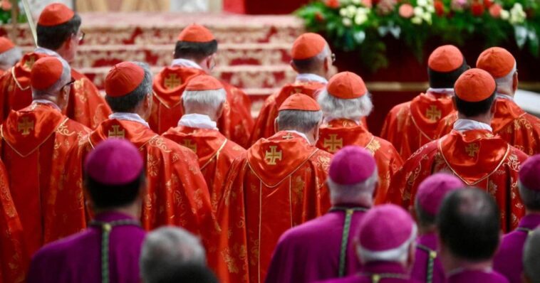 conclave (1)
