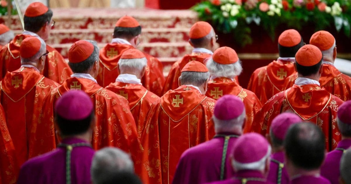 conclave (1)