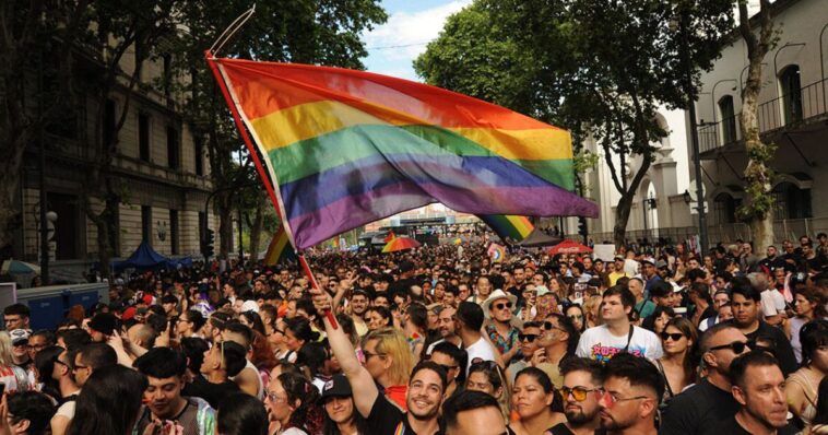 Abren convocatoria para ser voluntario en la Marcha del Orgullo LGBT+