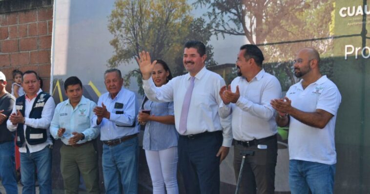 Entregan obra de la glorieta Av. Ferrocaril en Cuautla