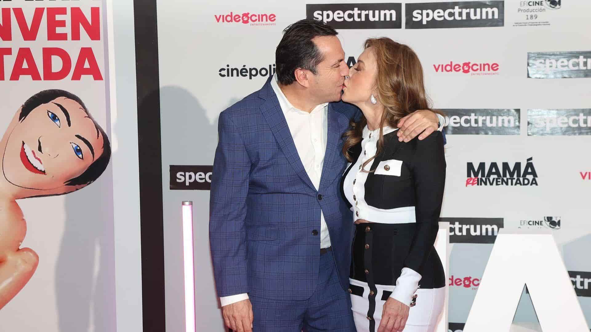 Laura Flores y Lalo Salazar