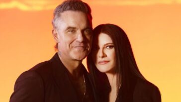 Robbie Williams y Laura Pausini componen himno oficial de la FIFA