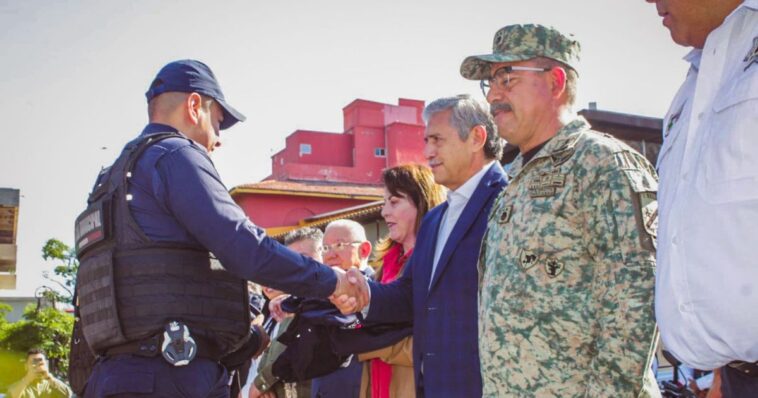 Cuernavaca entrega nuevo equipamiento y patrullas a Seprac