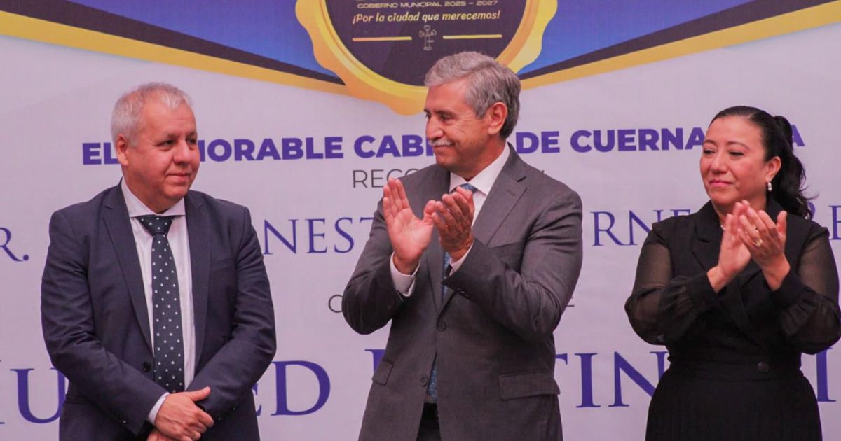 Cuernavaca honra al Dr. Pedernera por su labor en defensa de la infancia