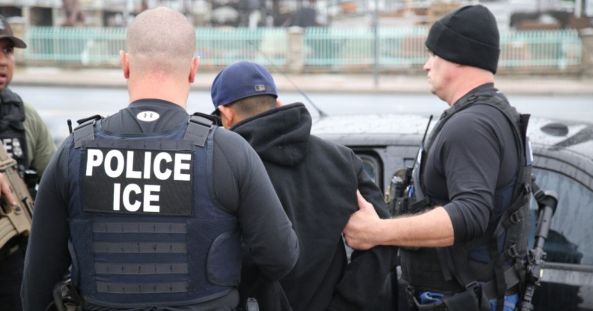 Estados Unidos ofrece $50 mil por unirte al ICE