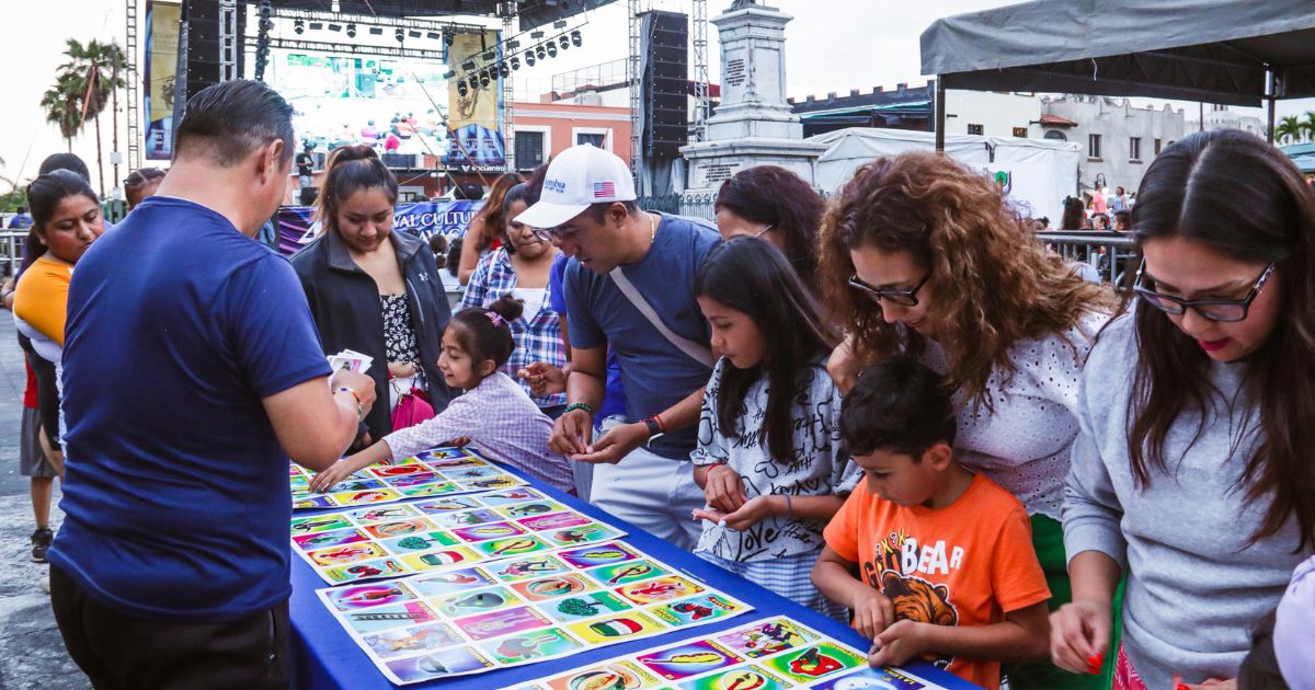 Familias disfrutan del Festival Cultural en Cuernavaca