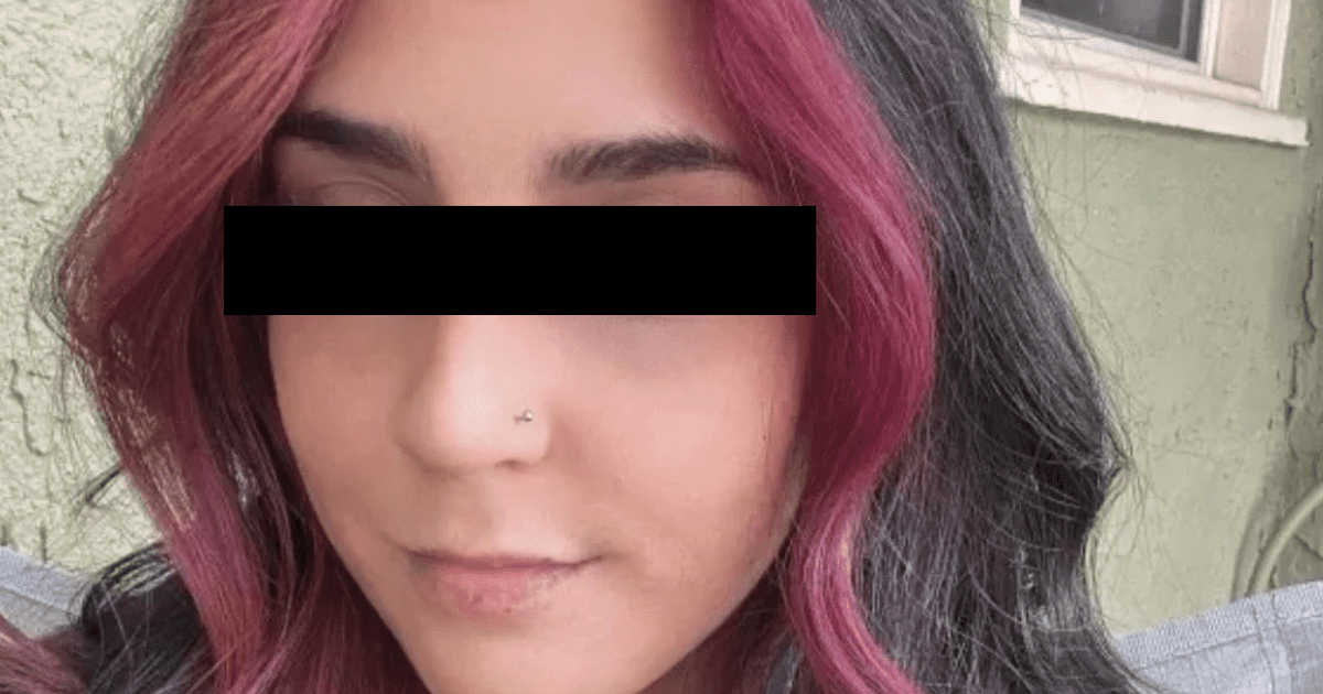 Joven fallece luego que su jefa se sentará encima de ella
