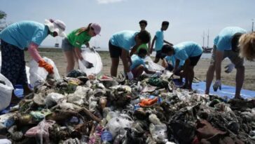Ecatepec busca Récord Guinnes recolectando basura