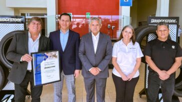 Reconocen a Bridgestone por 45 años en Cuernavaca