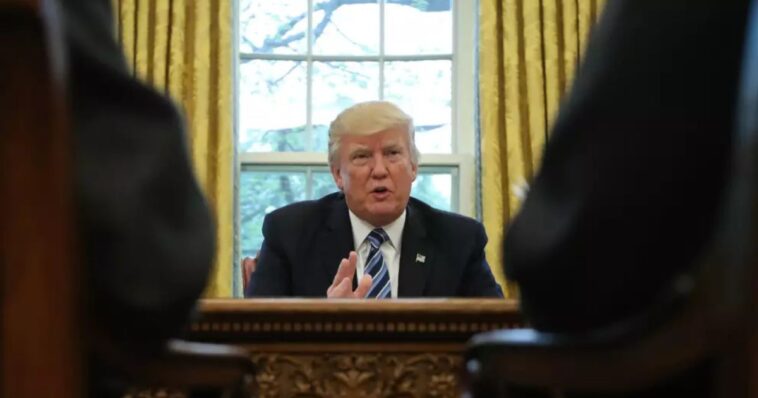 ¡Castigados! Donald Trump impone 10% de aranceles a Canadá ¡Castigados! Donald Trump impone 10% de aranceles a Canadá