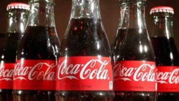 Coca-Cola acuerda reducir el 30% de calorías en sus productos